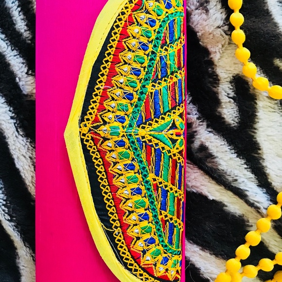 Beautiful Boho Indian Embroidered Evening BAG - Picture 2 of 8